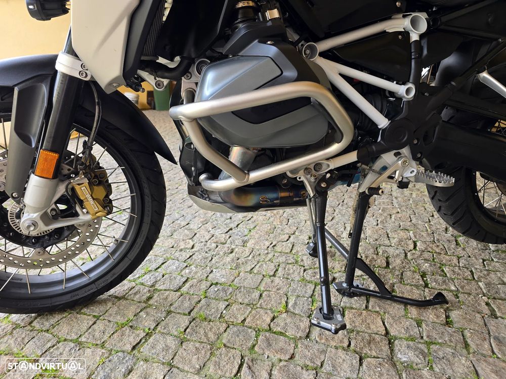 BMW R 1250 GS HP AKRAPOVIC - 5