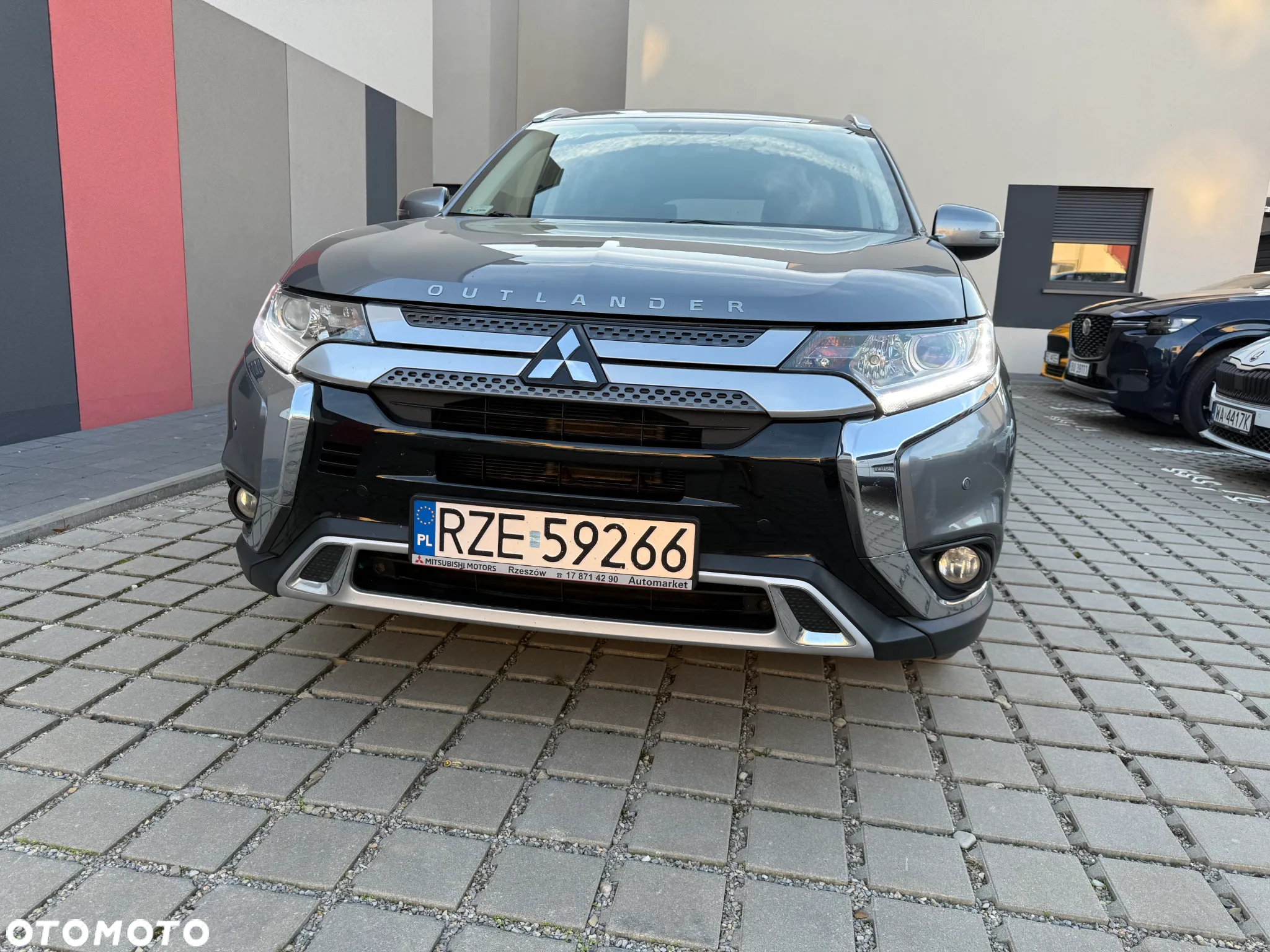 Mitsubishi Outlander 2.0 Intense Comfort 4WD CVT - 10