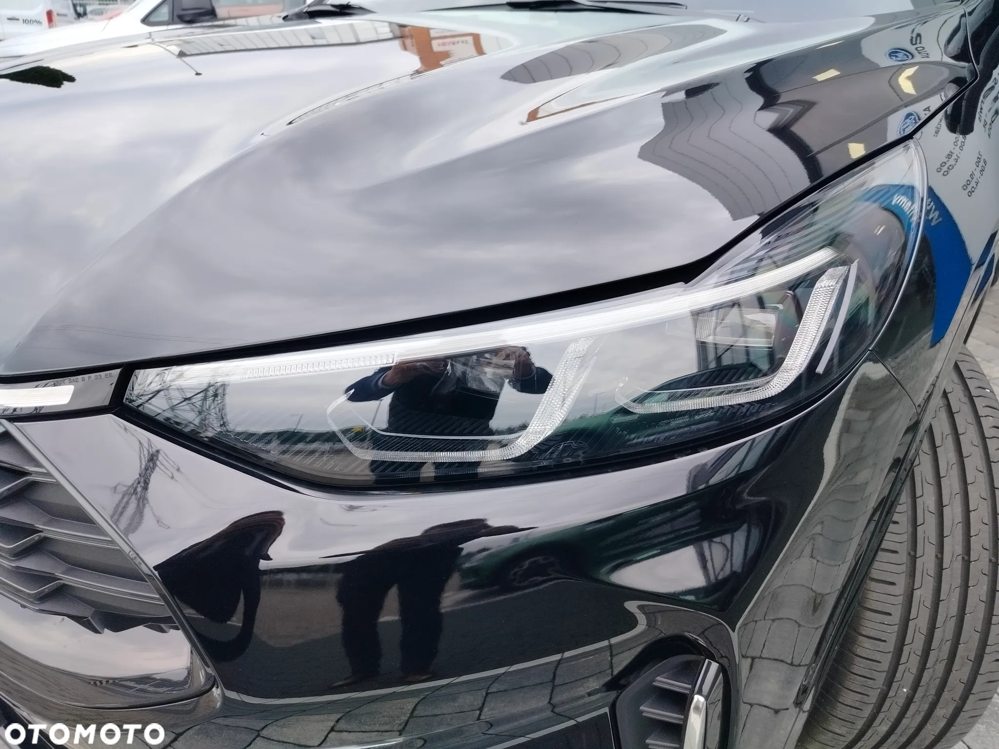 Ford Kuga - 2