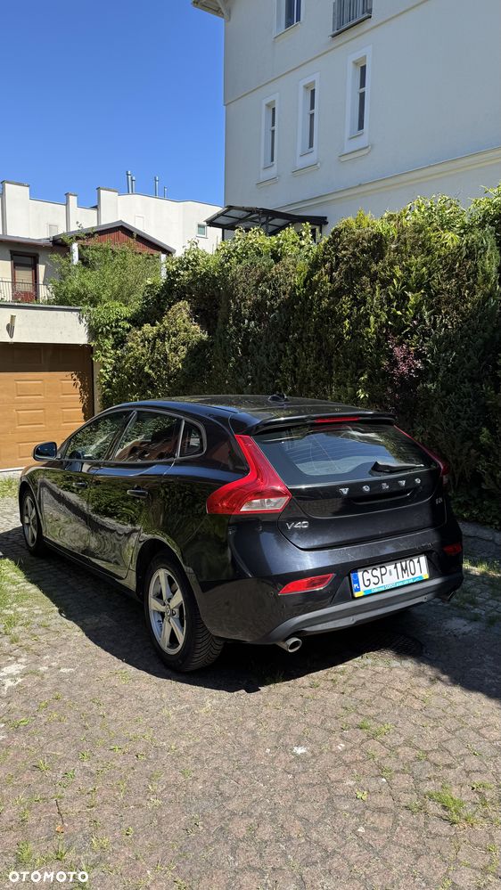 Volvo V40 D3 Kinetic - 36