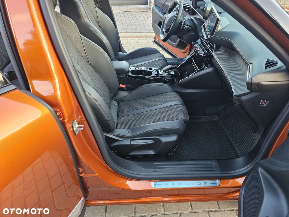 Peugeot 2008 1.2 PureTech GT Line S&S EAT8 - 14