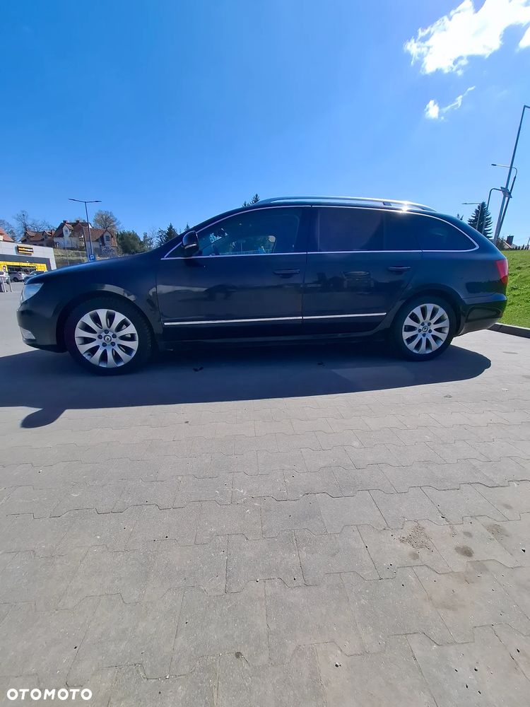 Skoda Superb 2.0 TDI 4x4 Comfort - 1