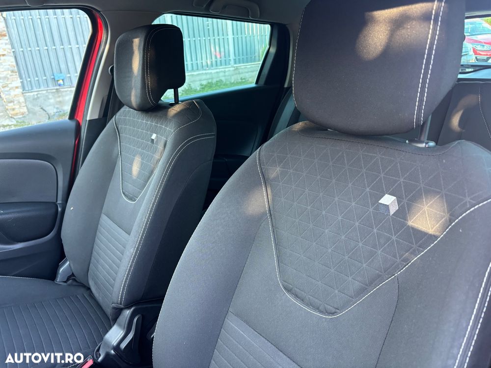 Renault Clio TCe 90 Limited - 11