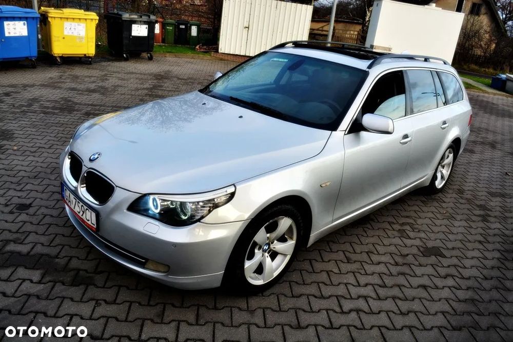BMW Seria 5 520d - 14