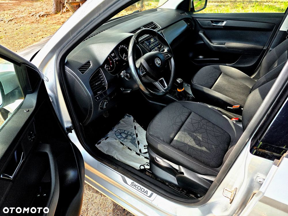 Skoda Fabia 1.0 MPI Clever - 6