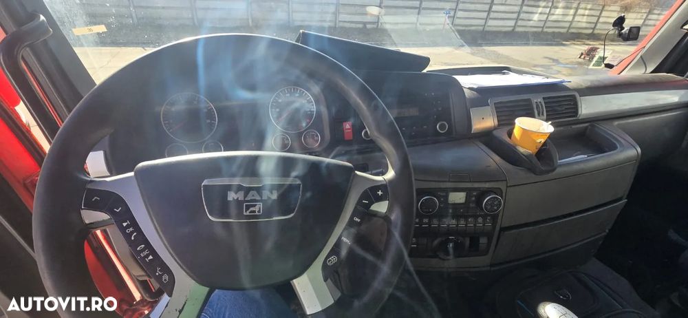MAN TGS 18.400 4x4 - 11