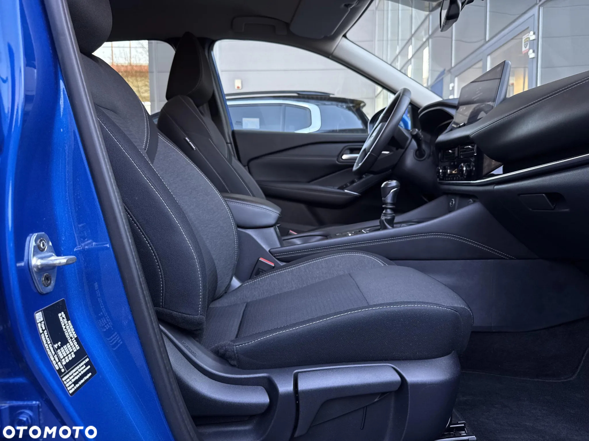 Nissan Qashqai 1.3 DIG-T mHEV N-Connecta - 28