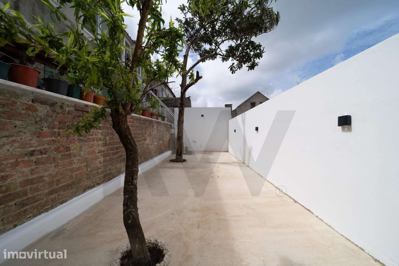T3 Totalmente Remodelado com Terraço Privativo - Grande imagem: 3/29