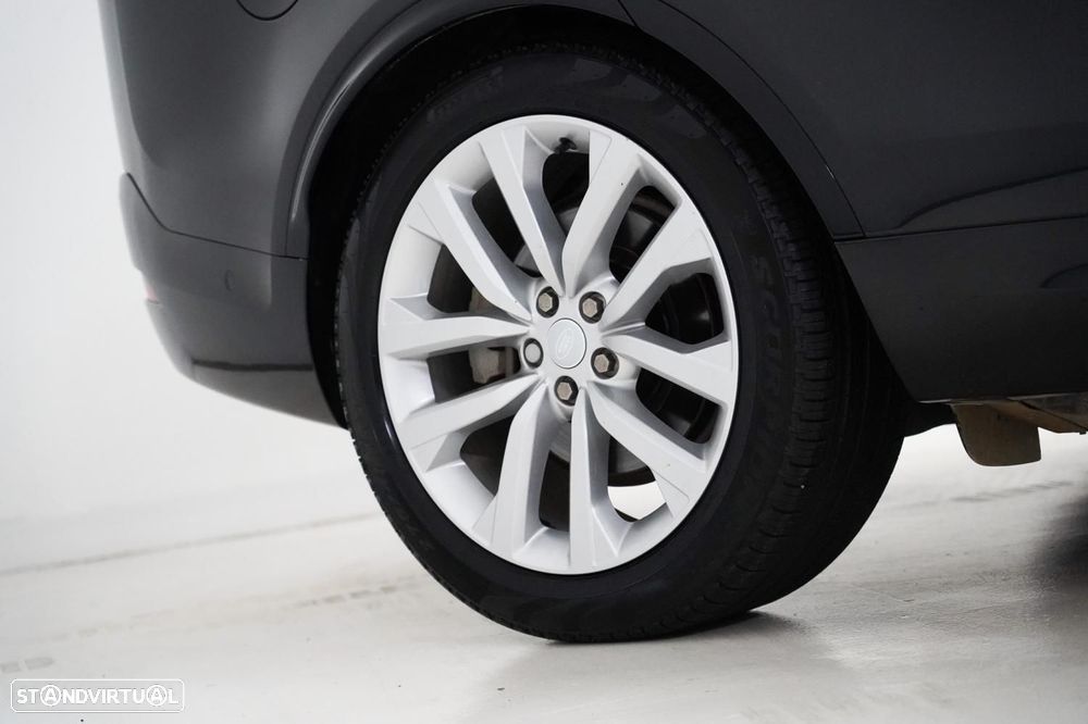 Land Rover Discovery D250 R-Dynamic S - 19
