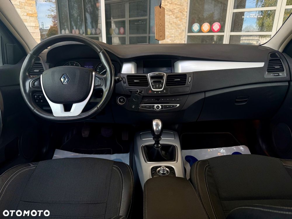 Renault Laguna 2.0 Bose Edition - 18