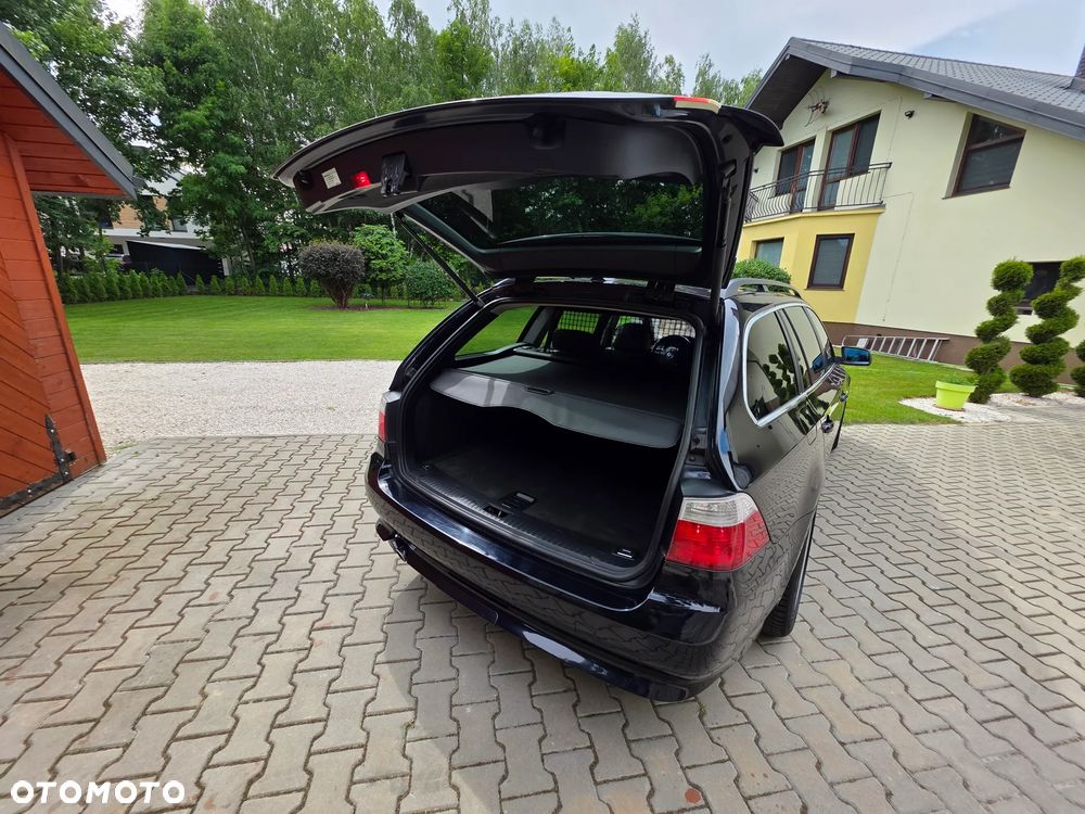BMW Seria 5 530i - 7