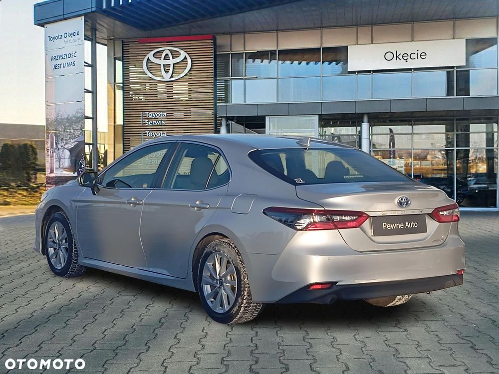 Toyota Camry 2.5 Hybrid Comfort CVT - 3