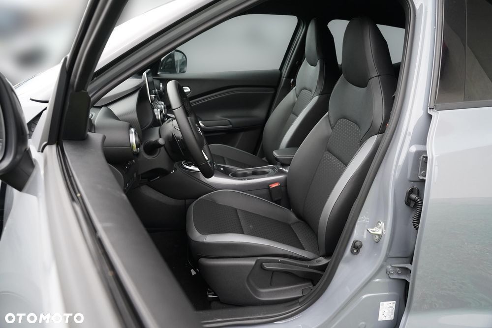 Nissan Juke 1.0 DIG-T Acenta DCT - 13