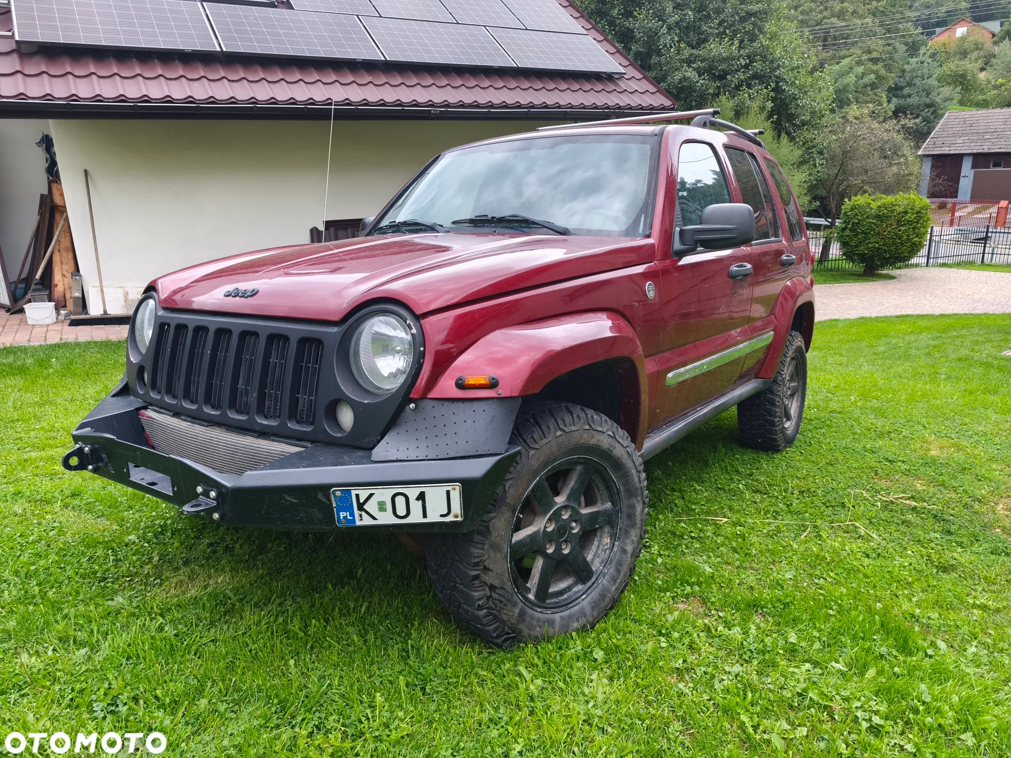 Jeep Cherokee - 12