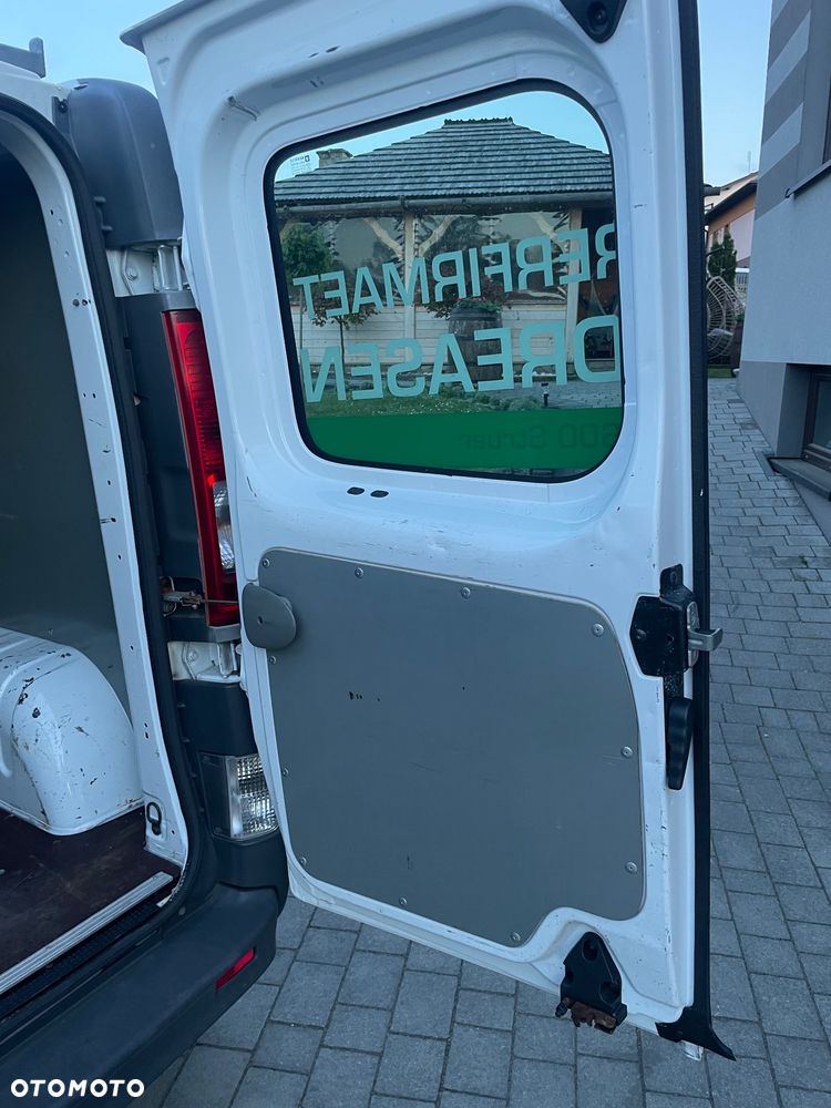 Renault Trafic - 11