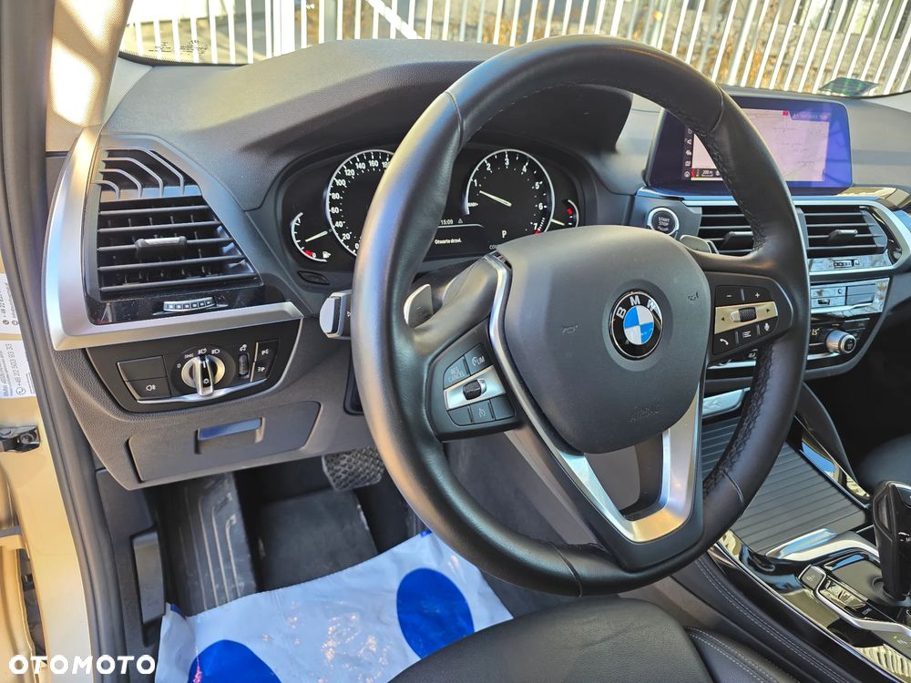 BMW X4 xDrive20i xLine sport - 8