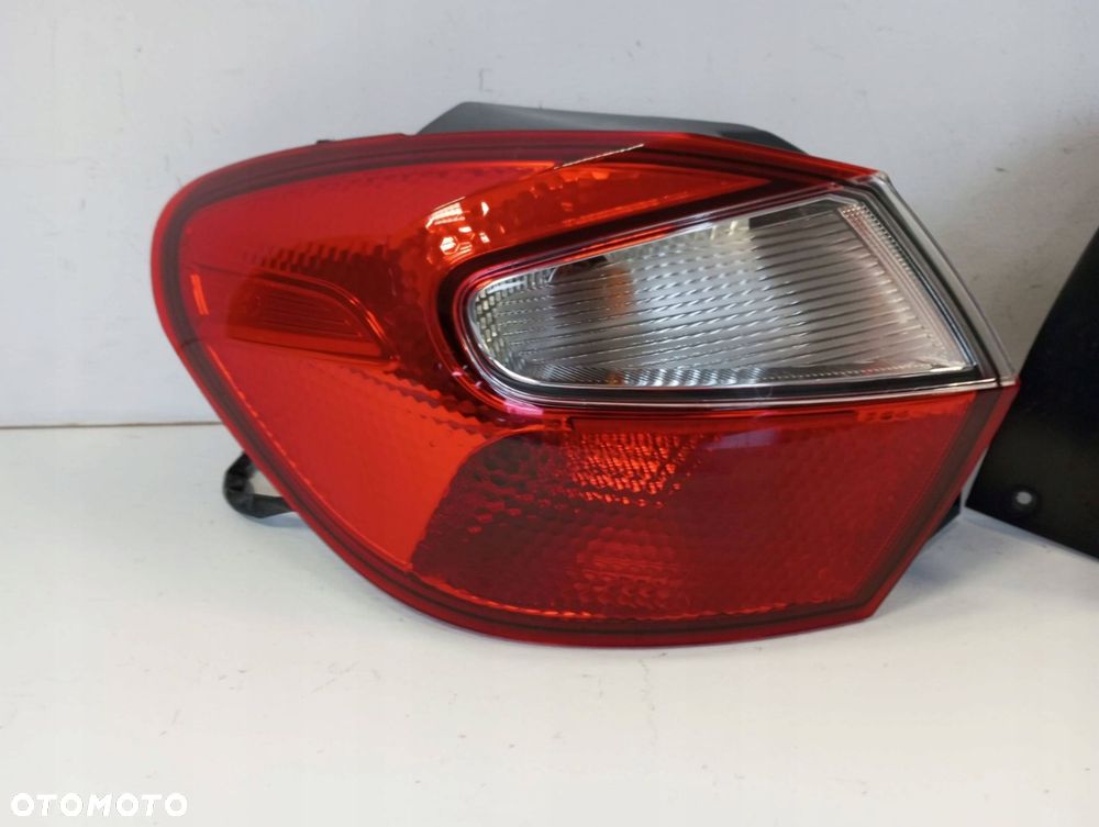 LAMPA TYLNA TYŁ LEWA HYUNDAI I10 - 1