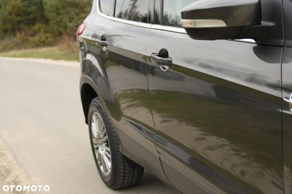 Ford Kuga 2.0 TDCi 4x4 Titanium - 14