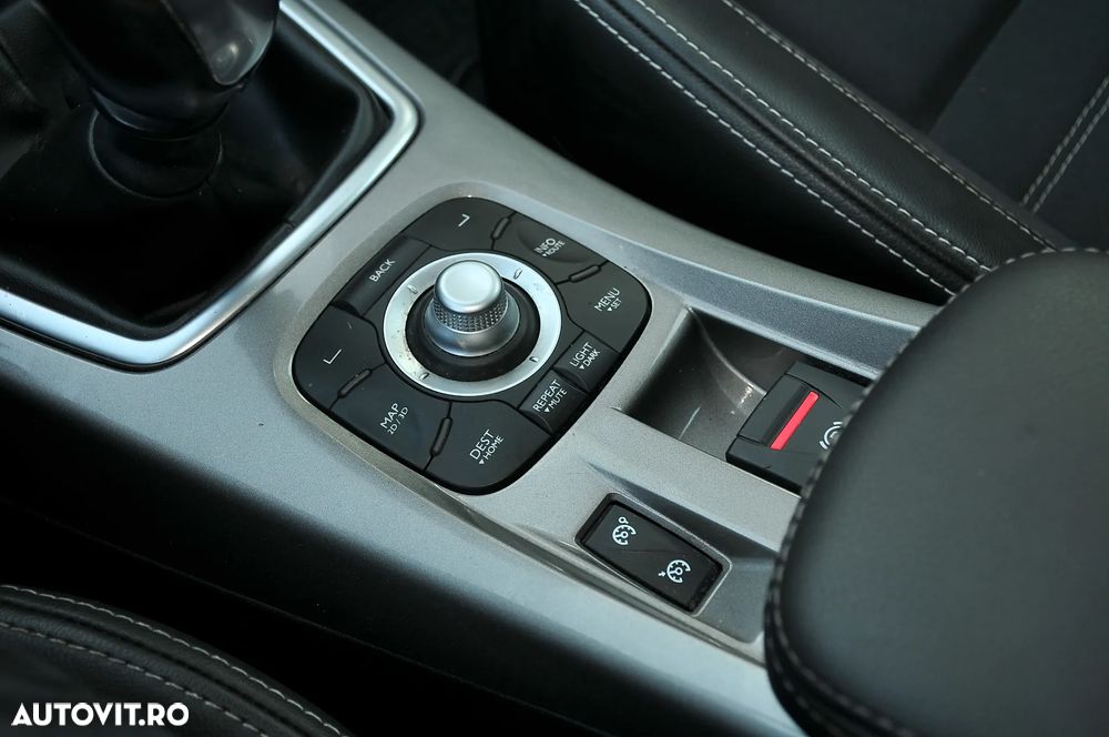 Renault Laguna ENERGY dCi 130 FAP Start & Stop Bose Edition - 19