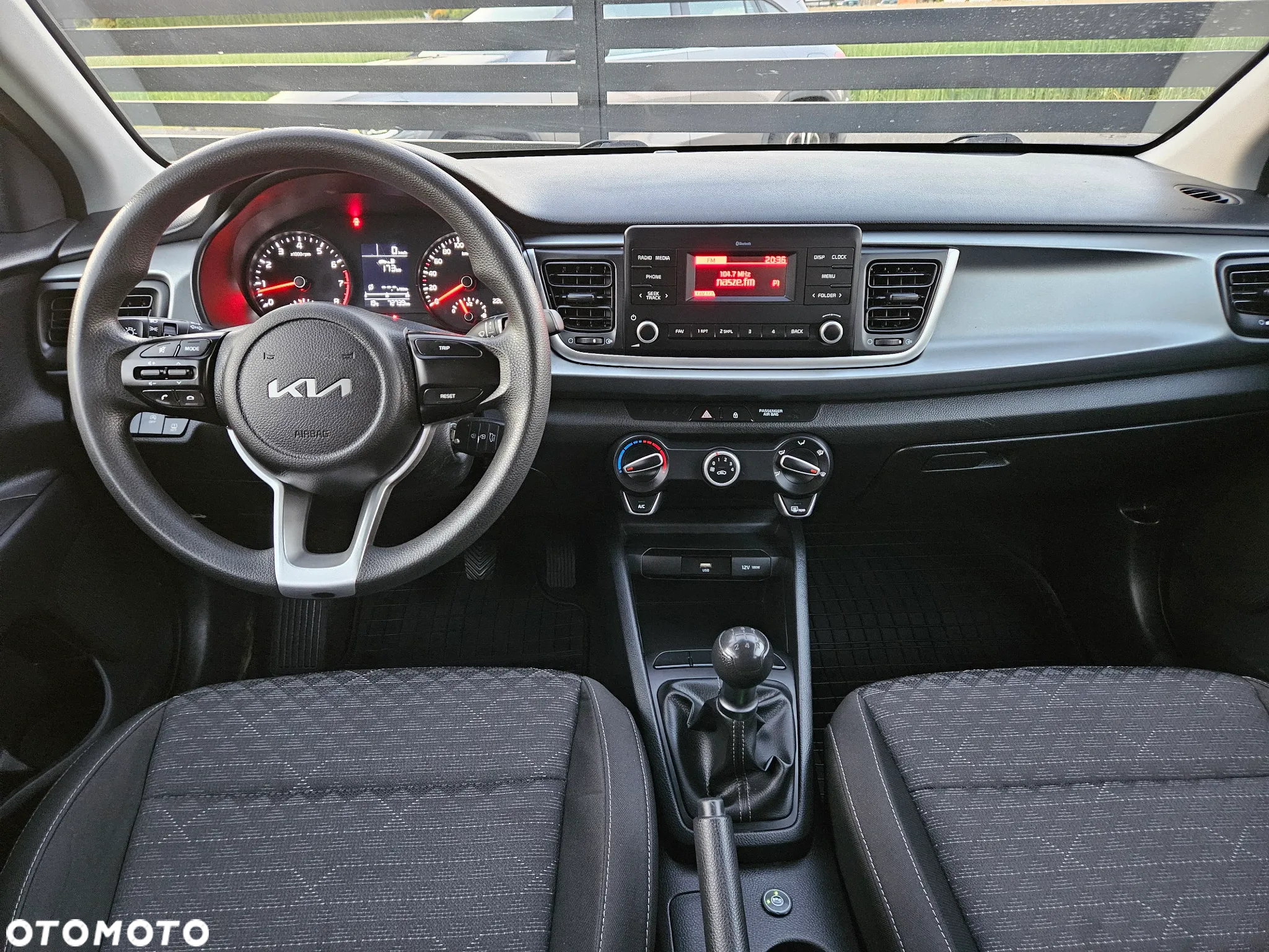 Kia Rio 1.2 M - 9