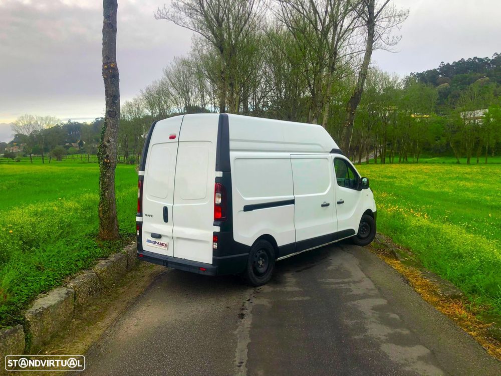 Renault Trafic 1.6 dCi L2H1 1.2T SS - 6