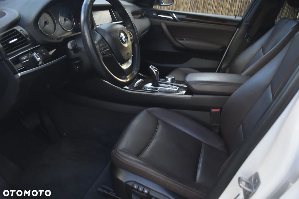 BMW X4 xDrive28i Advantage - 26