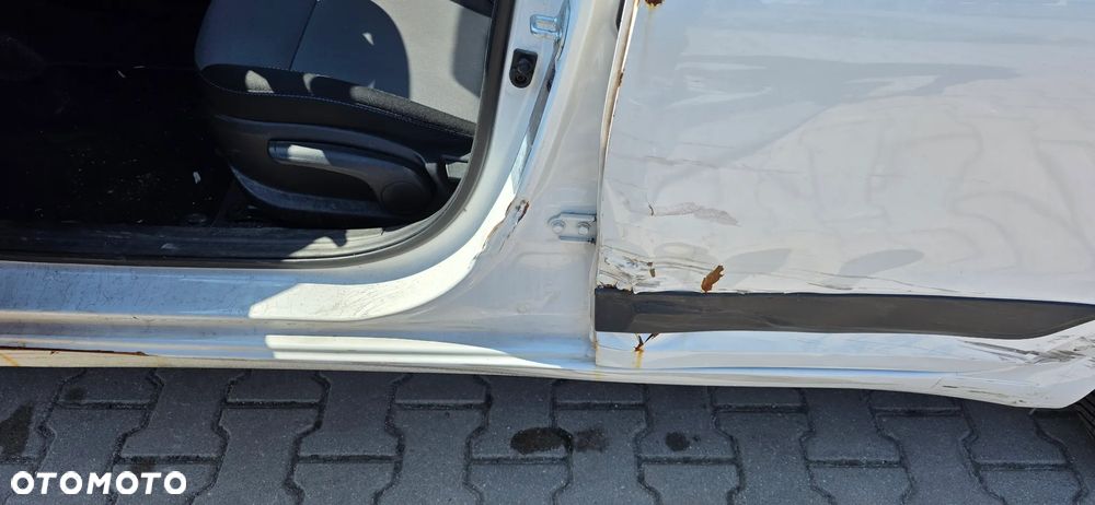 Hyundai i20 blue 1.0 T-GDI Sport - 17