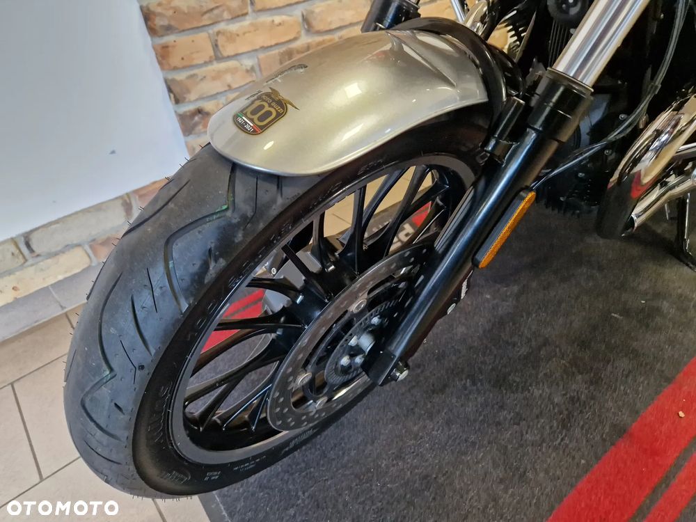 Moto Guzzi V9 - 22