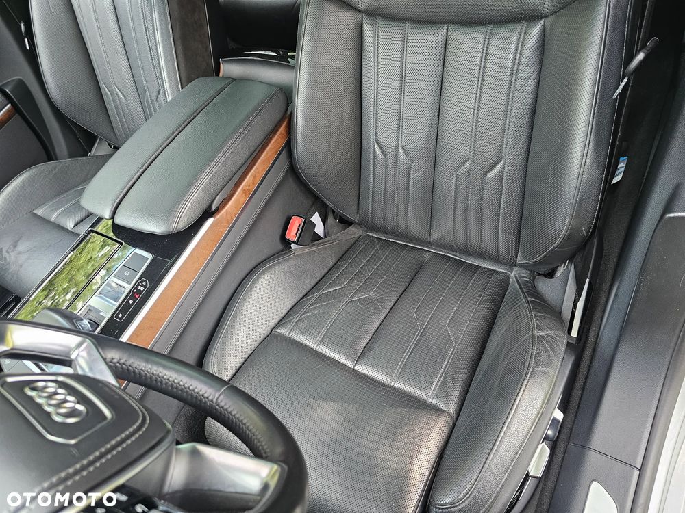 Audi A8 L 55 TFSI mHEV Quattro Tiptr - 15