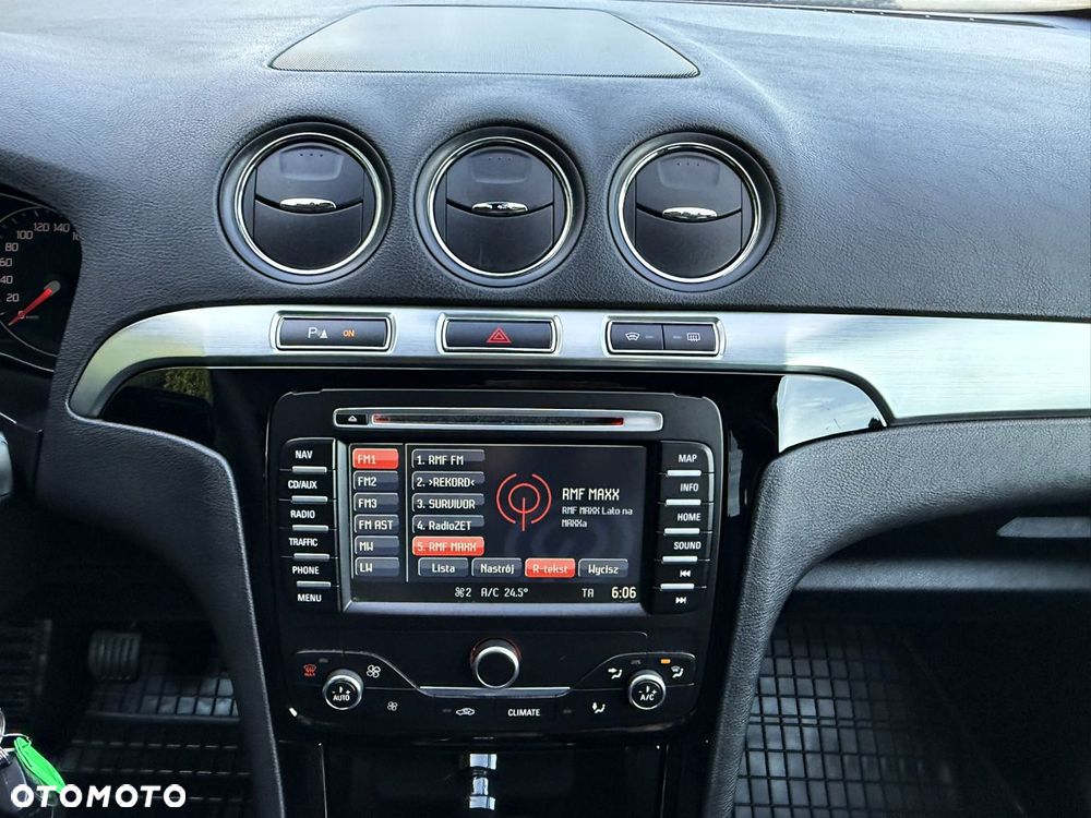 Ford S-Max - 29