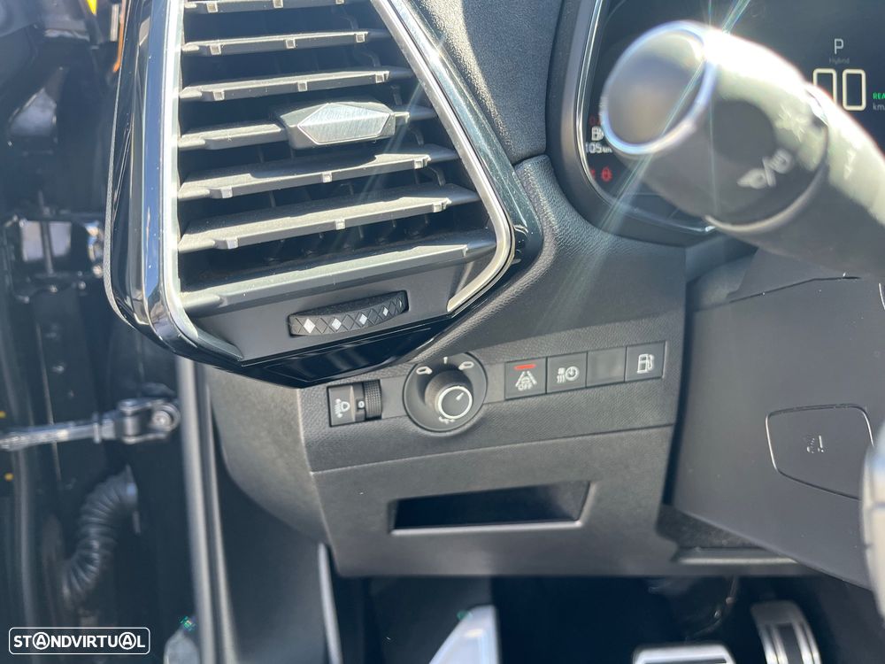 DS DS7 Crossback E-Tense Performance Line EAT8 - 34