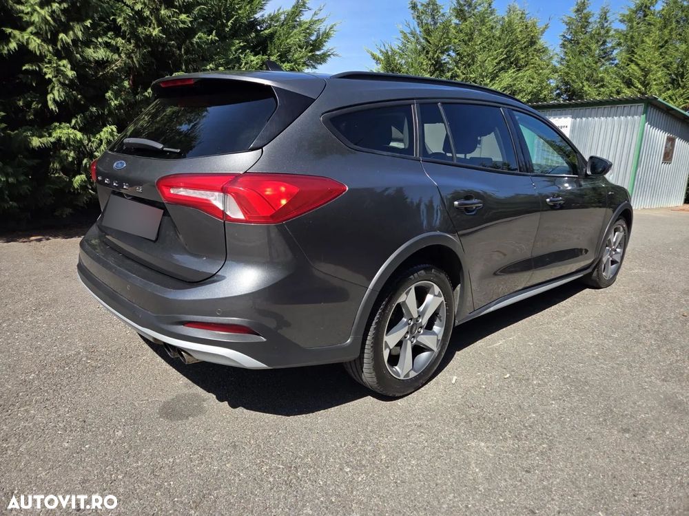 Ford Focus - 7