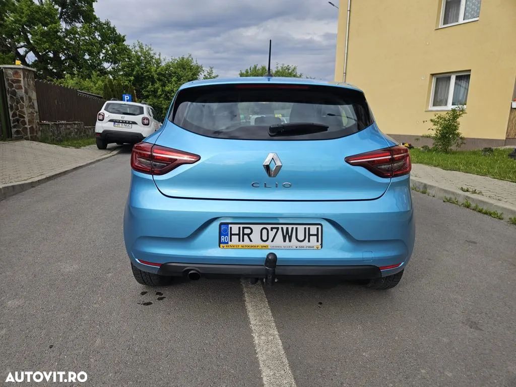 Renault Clio - 1