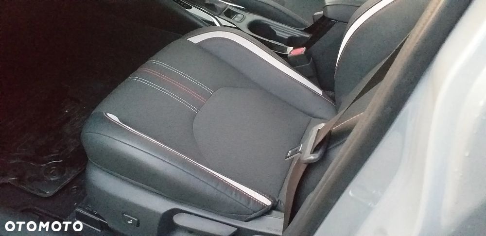 Toyota Corolla 2.0 Hybrid GR Sport - 14