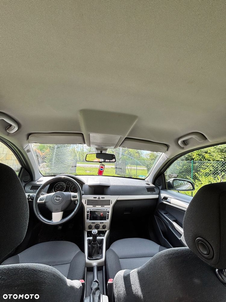 Opel Astra - 14
