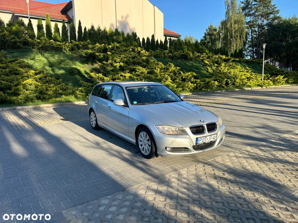 BMW Seria 3 318i Edition Exclusive - 2