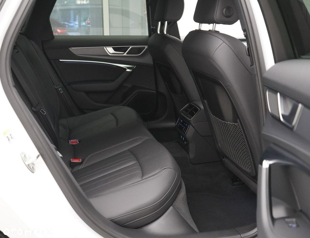 Audi A6 Avant - 25
