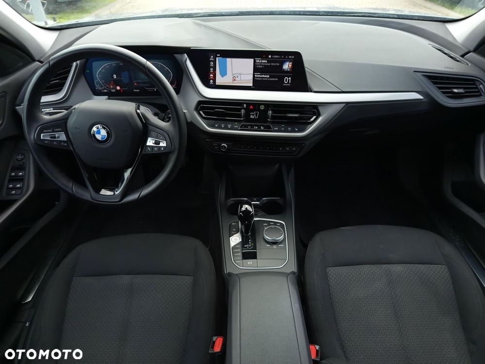 BMW Seria 1 - 13