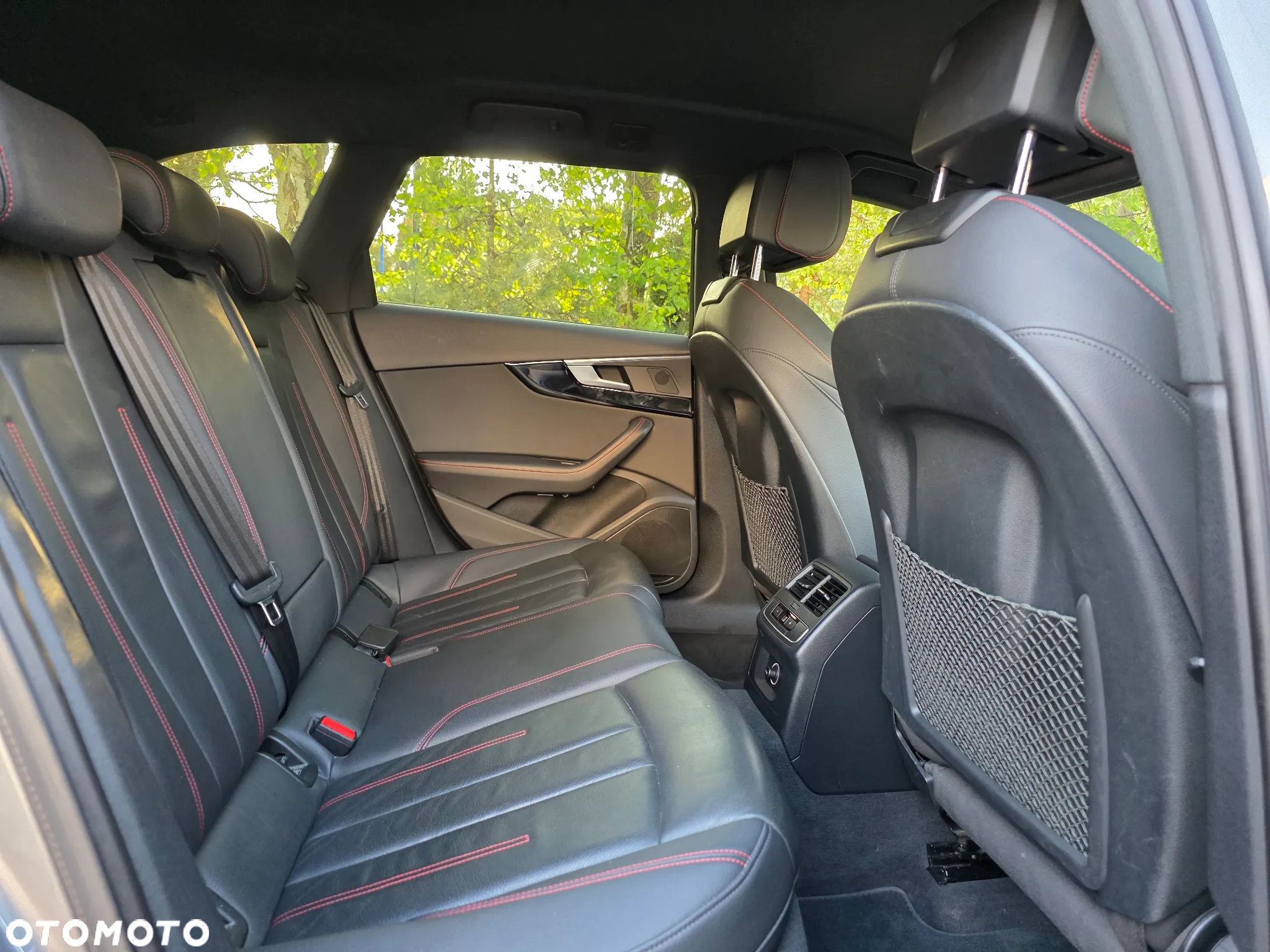 Audi A4 Avant 2.0 TDI ultra S tronic design - 31