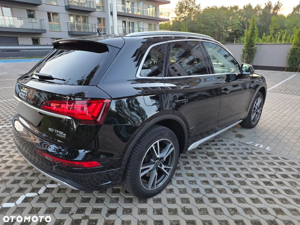 Audi Q5 50 TFSI e Quattro S tronic - 4