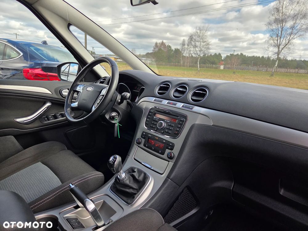 Ford S-Max 2.0 TDCi Ambiente - 17