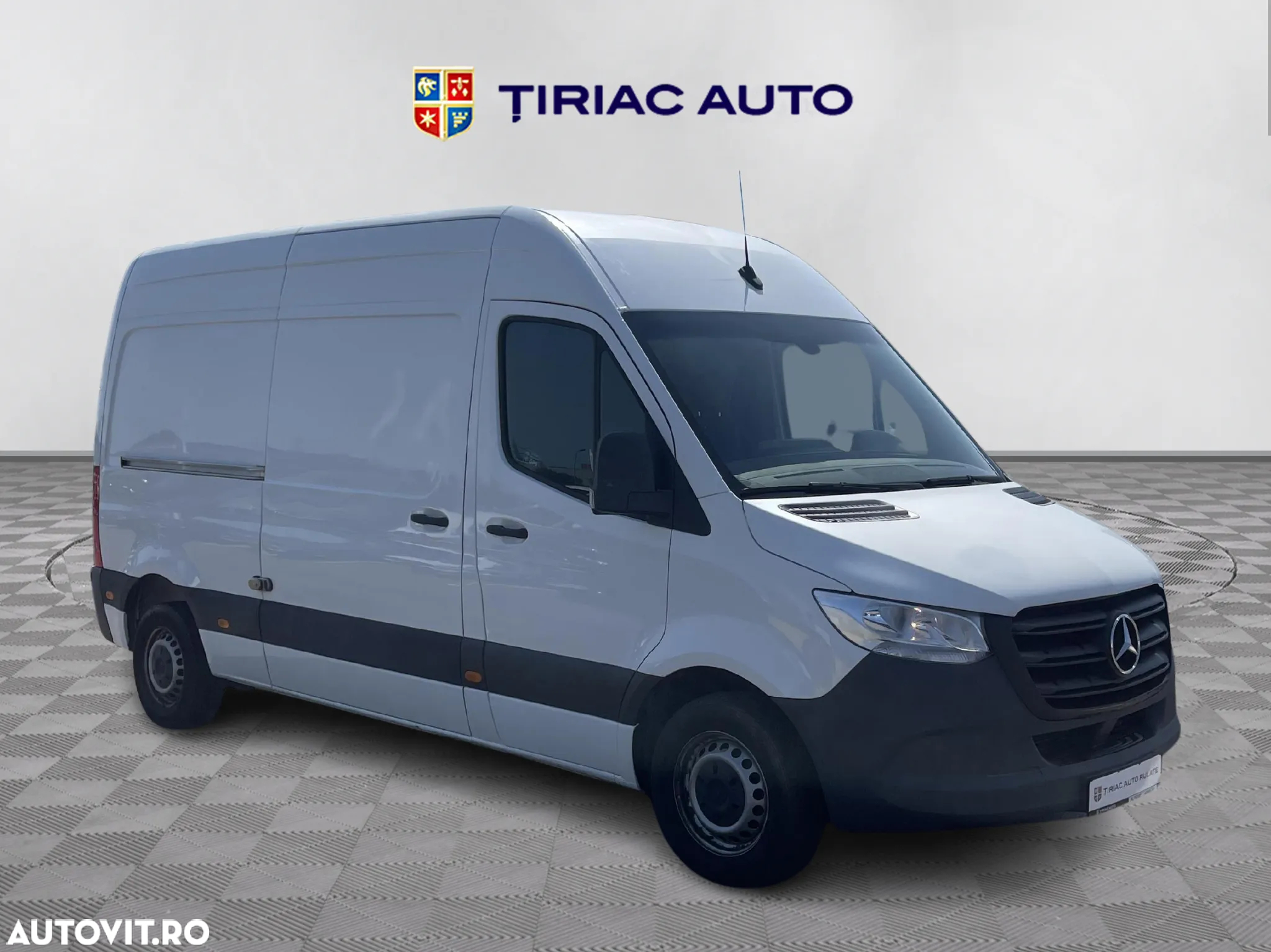 Mercedes-Benz Sprinter - 7
