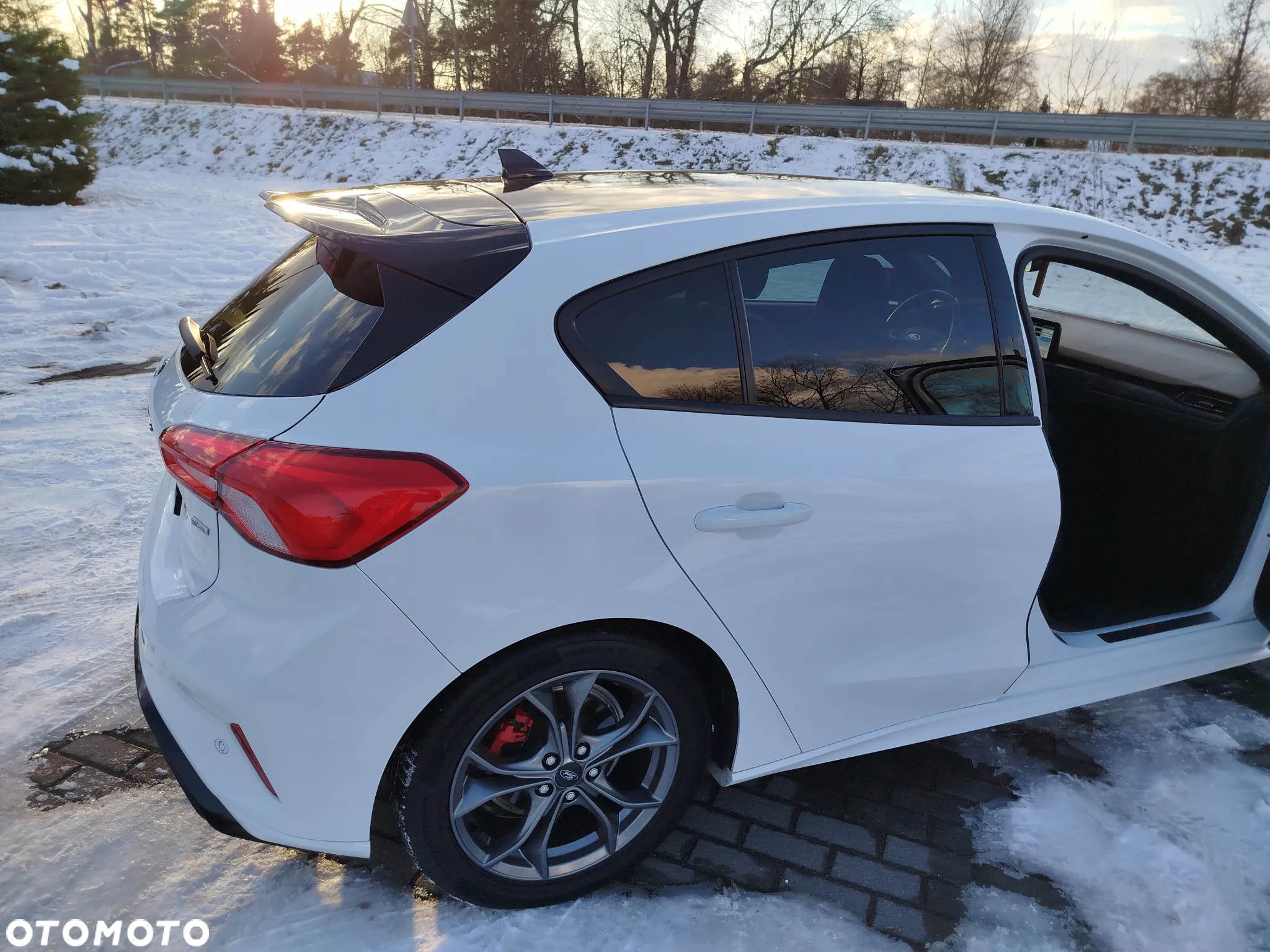 Ford Focus 1.0 EcoBoost ST-Line - 18