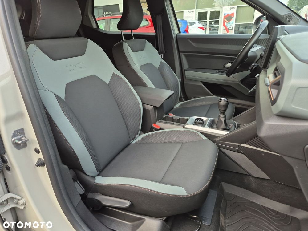 Dacia Duster 1.2 TCe mHEV Extreme 4x4 - 12