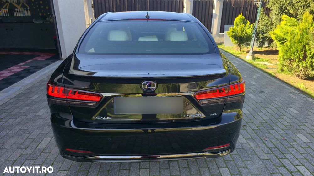 Lexus Seria LS - 10