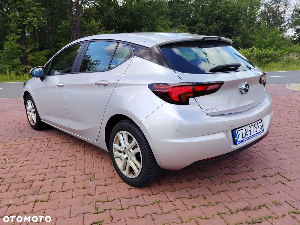 Opel Astra - 4