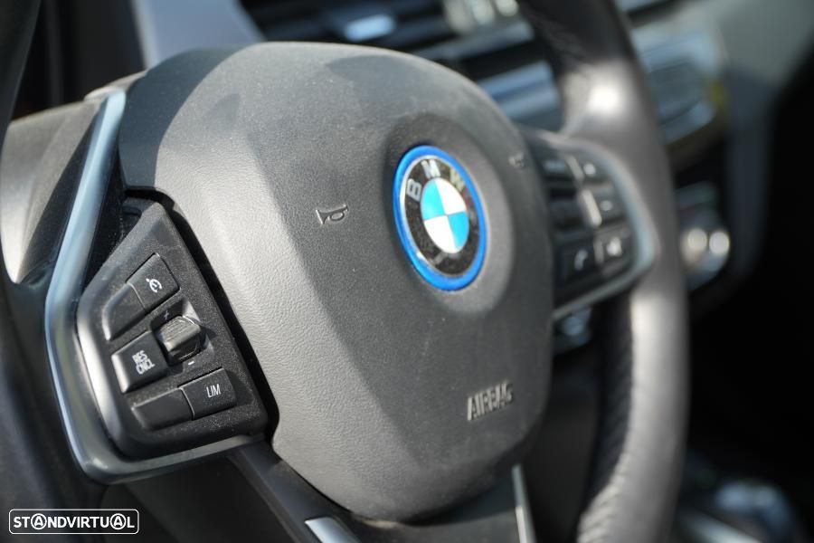 BMW X1 25 e xDrive xLine - 21