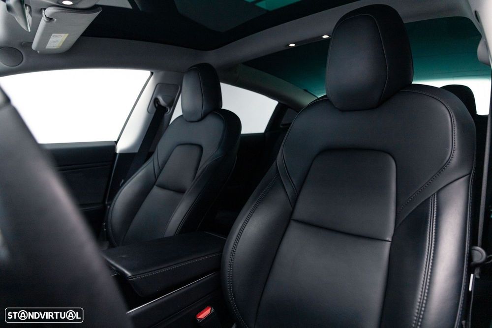 Tesla Model 3 Standard RWD Plus - 19