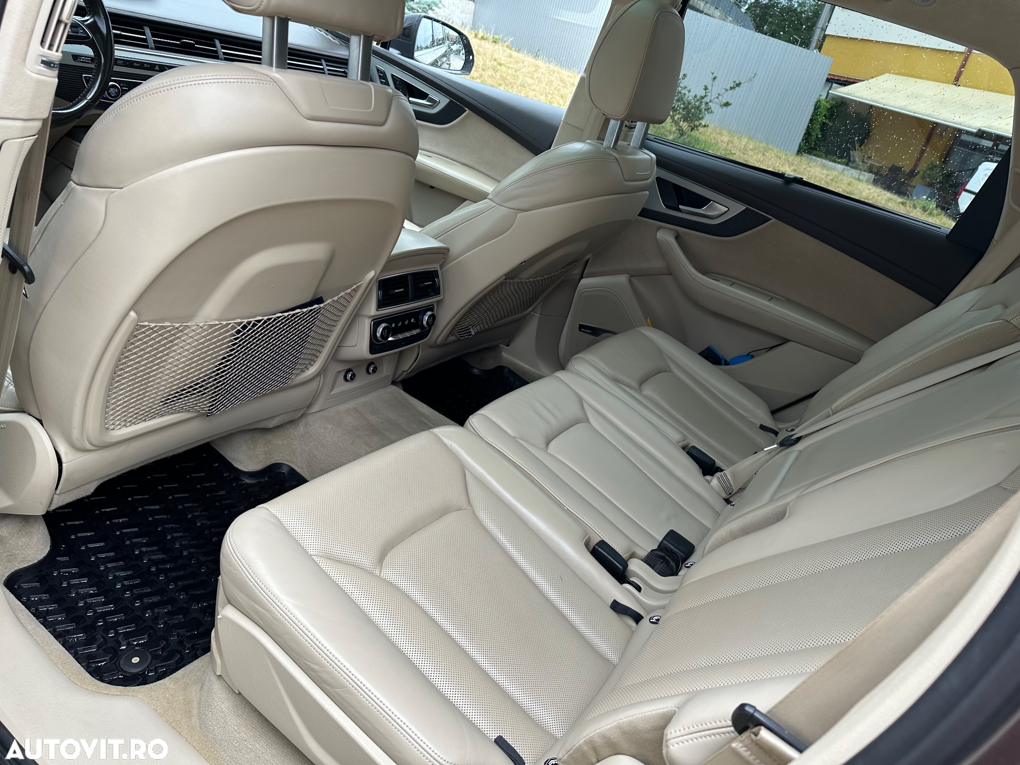 Audi SQ7 4.0 TDI quattro Tiptronic - 12