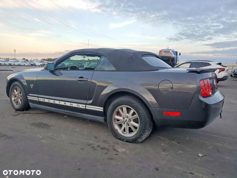 Ford Mustang 4.0 V6 - 2